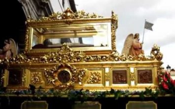 BAZA. La Federación de Cofradías organizará la procesión del Santo Sepulcro