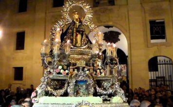 Cultos de la ‘Morenita’ en Granada