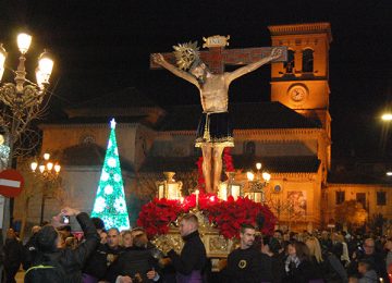 ALBOLOTE. El único crucificado de la Navidad