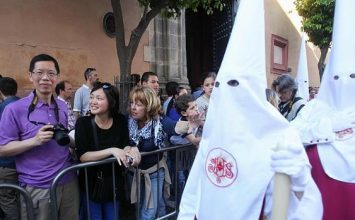 Éxito turístico de Andalucía en Semana Santa