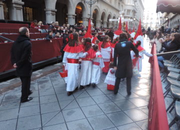 La Conferencia Episcopal trabaja en un protocolo para que vuelvan las procesiones