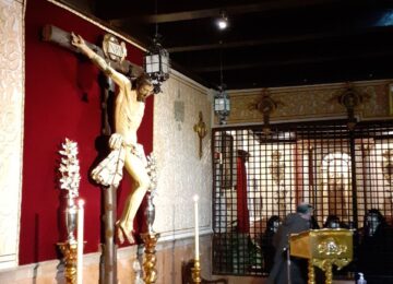 Restaurado el crucificado de las Carmelitas