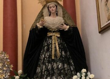 ALMUÑÉCAR. Santa María del Triunfo de luto