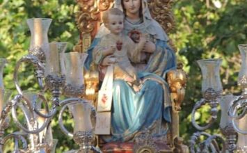 Rosario con el Inmaculado Corazón de María