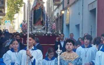 Hoy procesión de María Auxiliadora de la Alhambra