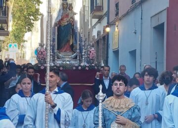 Hoy procesión de María Auxiliadora de la Alhambra