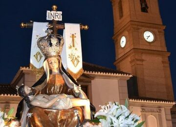PINOS PUENTE. Los ‘legionarios’ de Torremolinos en la procesión de la Virgen de las Angustias
