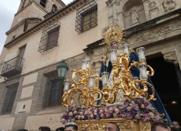 La Estrella paseó por su barrio