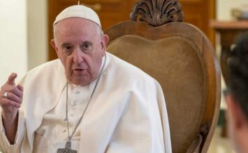 El Papa pide proteger la herencia de las cofradías