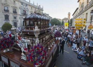 El Santo Sepulcro sin la Banda Municipal