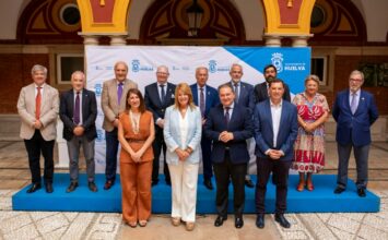 Encuentro de presidentes de consejos de cofradías en Huelva