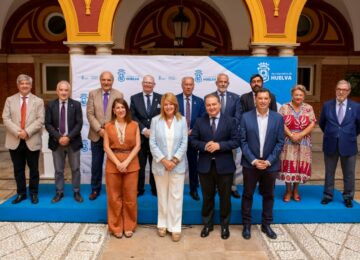 Encuentro de presidentes de consejos de cofradías en Huelva